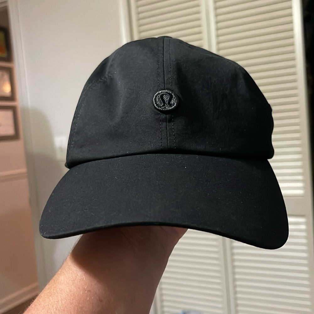 Lululemon fast and free ball cap